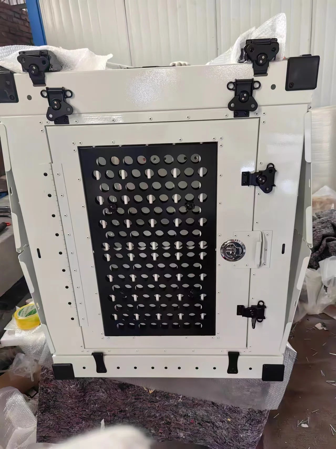 Heavy Duty Fully Collapsible Dog Crate Aluminium Alloy Medium and Large Dog Crate Folding Pet Car Crate Camping Travel IATA